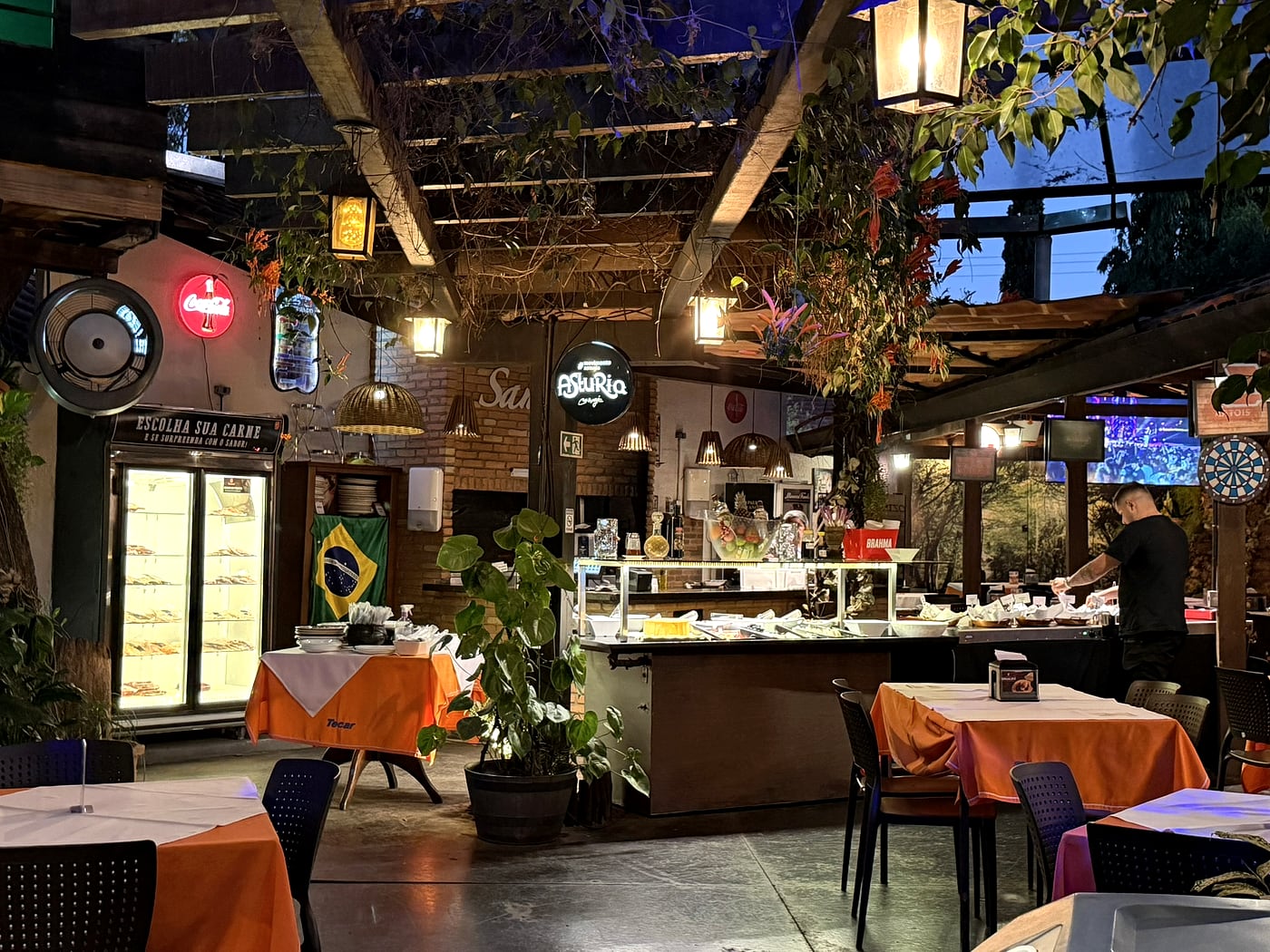 Buffet self-service da Samauma Churrascaria